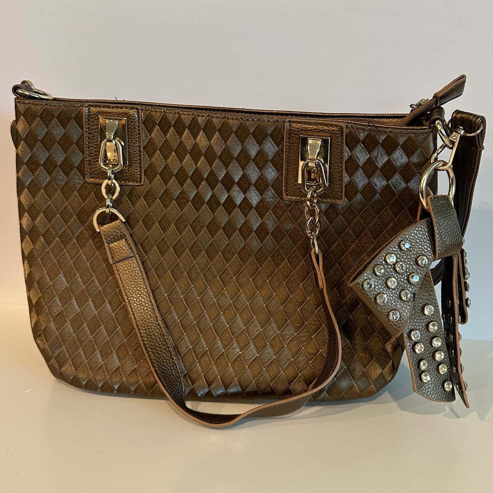 Bronze woven faux leather bag with double handles or crossbody strap